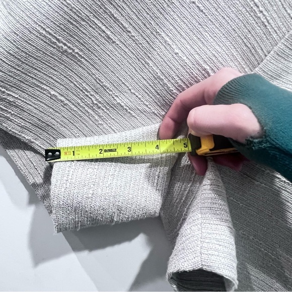 NWOT Banana Republic Light Gray/White High Rise Shorts - Picture 7 of 8